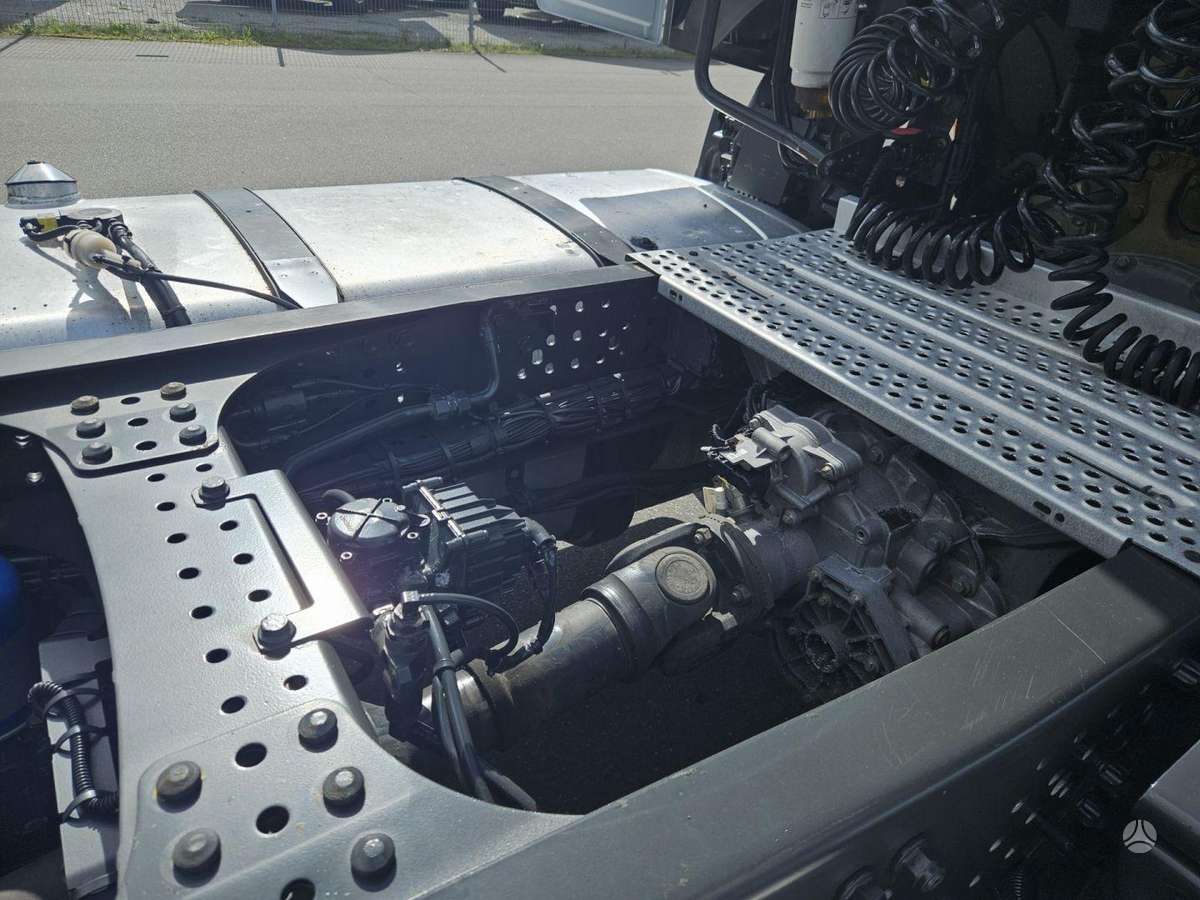 Mercedes-Benz ACTROS 1845, double sleeper