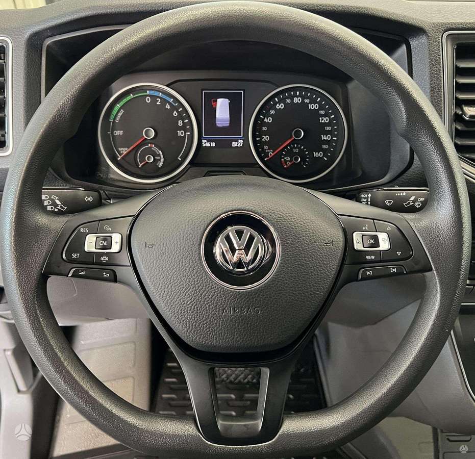 Volkswagen Crafter, cargo van