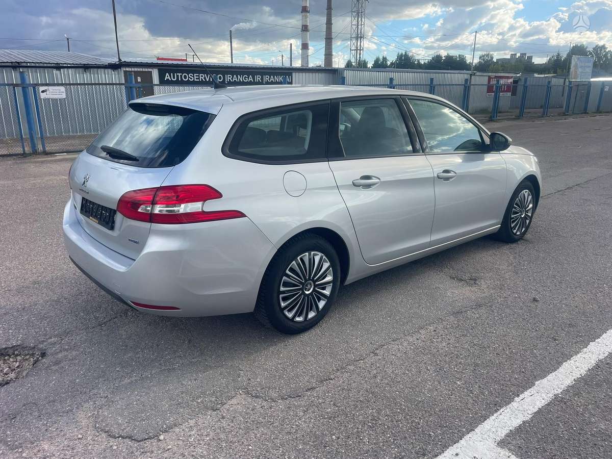 Peugeot 308 - 6