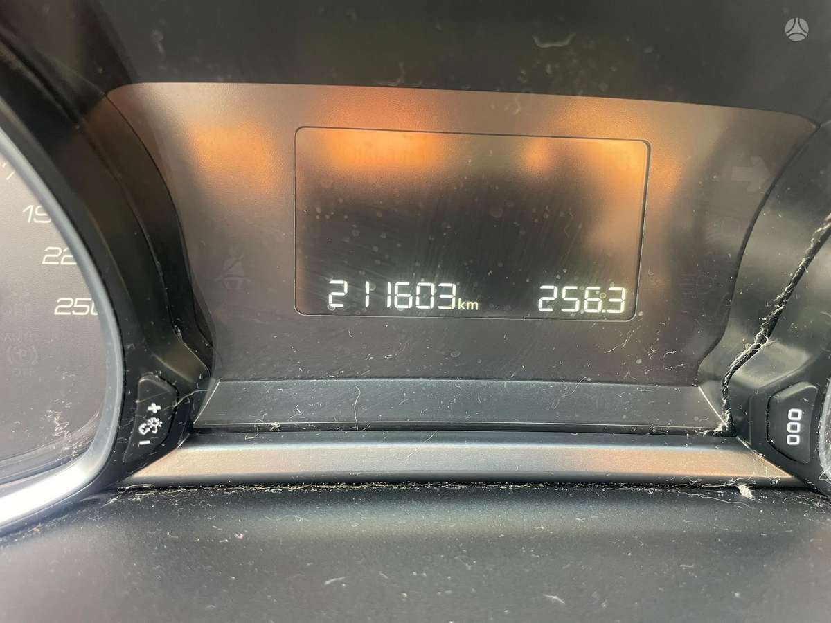 Peugeot 308 - 12
