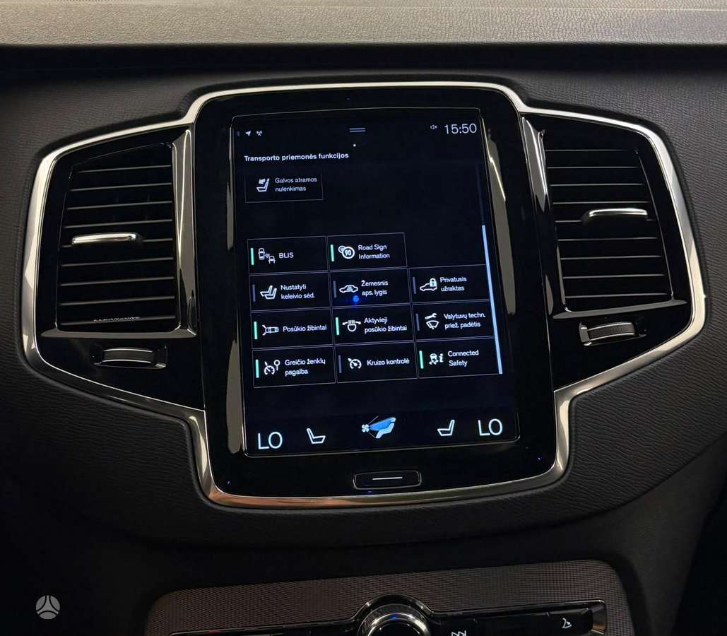Volvo XC90 - 8