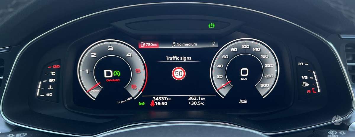 Audi A6, 2.0 l., Седан