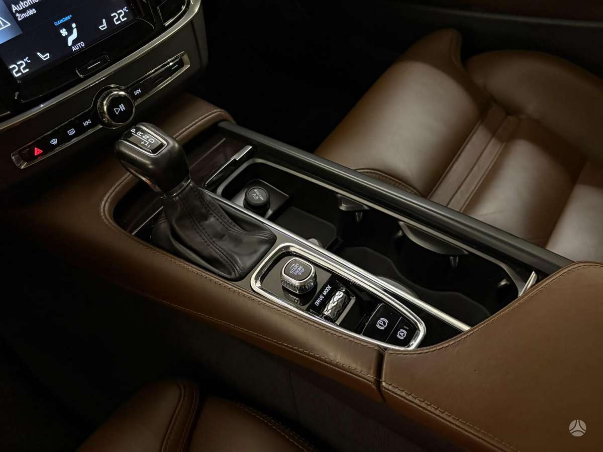 Volvo V90 - 3