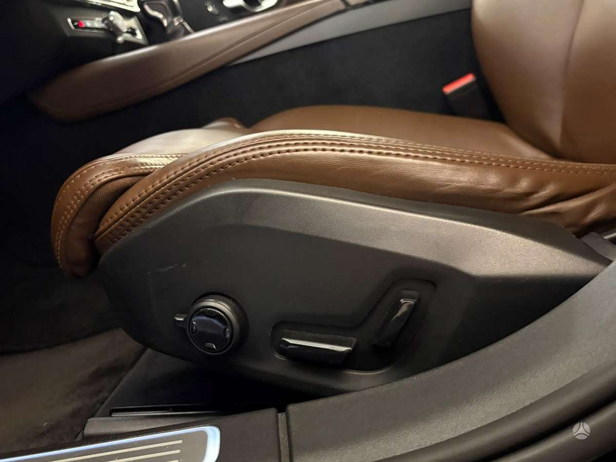 Volvo V90 - 9