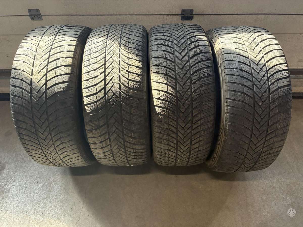 Bridgestone BLIZZAK LM005, žieminės 265/45 R20