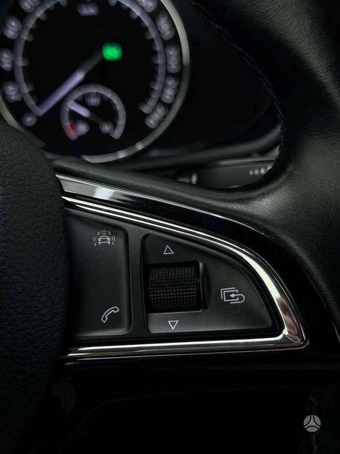 Skoda Superb, 2.0 l., universalas