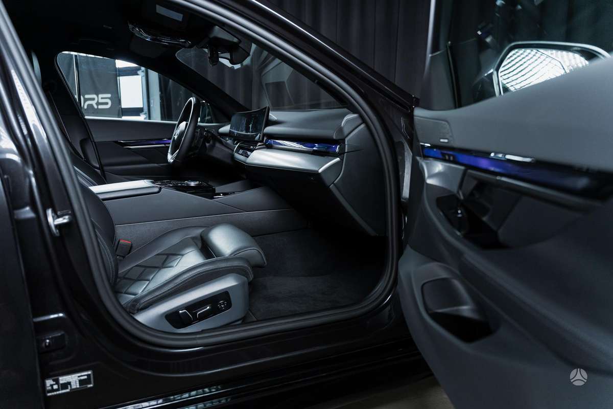 BMW 520, 2.0 l., wagon