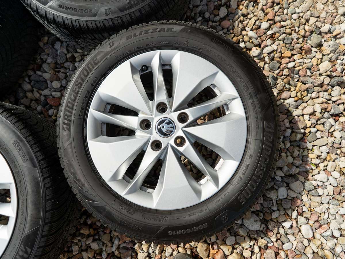 Skoda, легкосплавные , R16