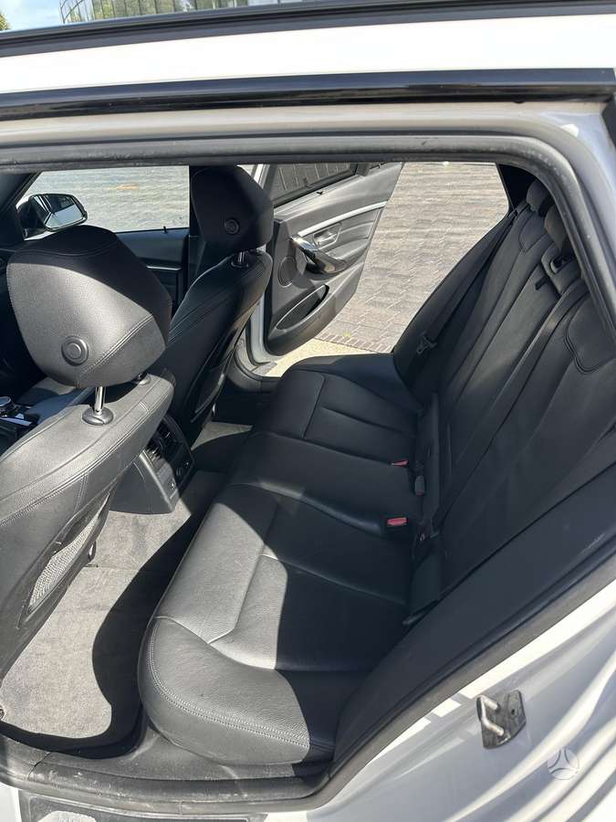 BMW 320, 2.0 l., wagon