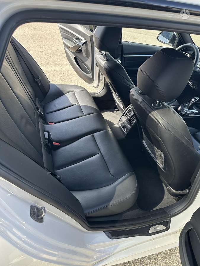 BMW 320, 2.0 l., wagon
