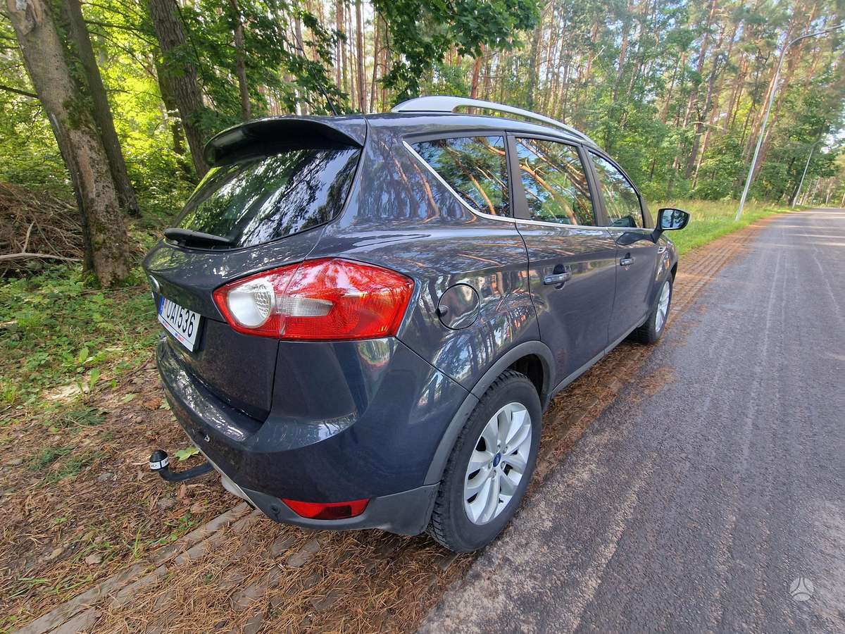 Ford Kuga, 2.0 l., off-road / crossover