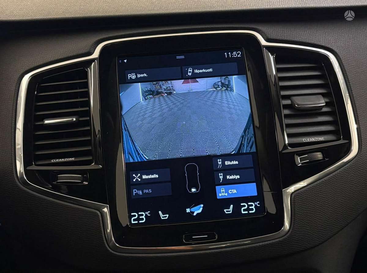 Volvo XC90 - 5