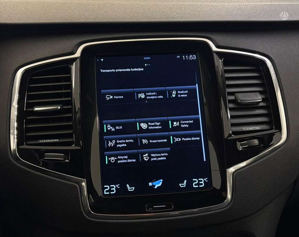 Volvo XC90 - 6