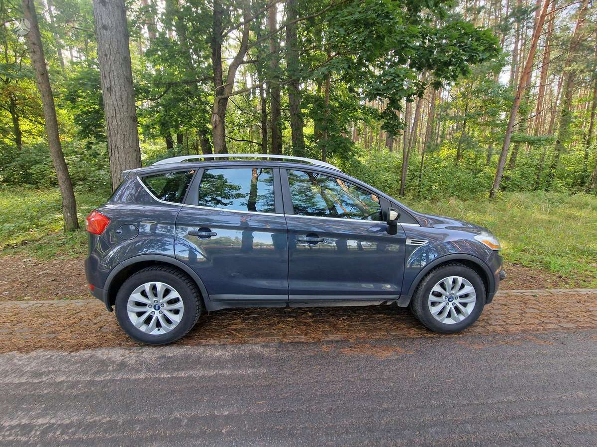 Ford Kuga, 2.0 l., off-road / crossover