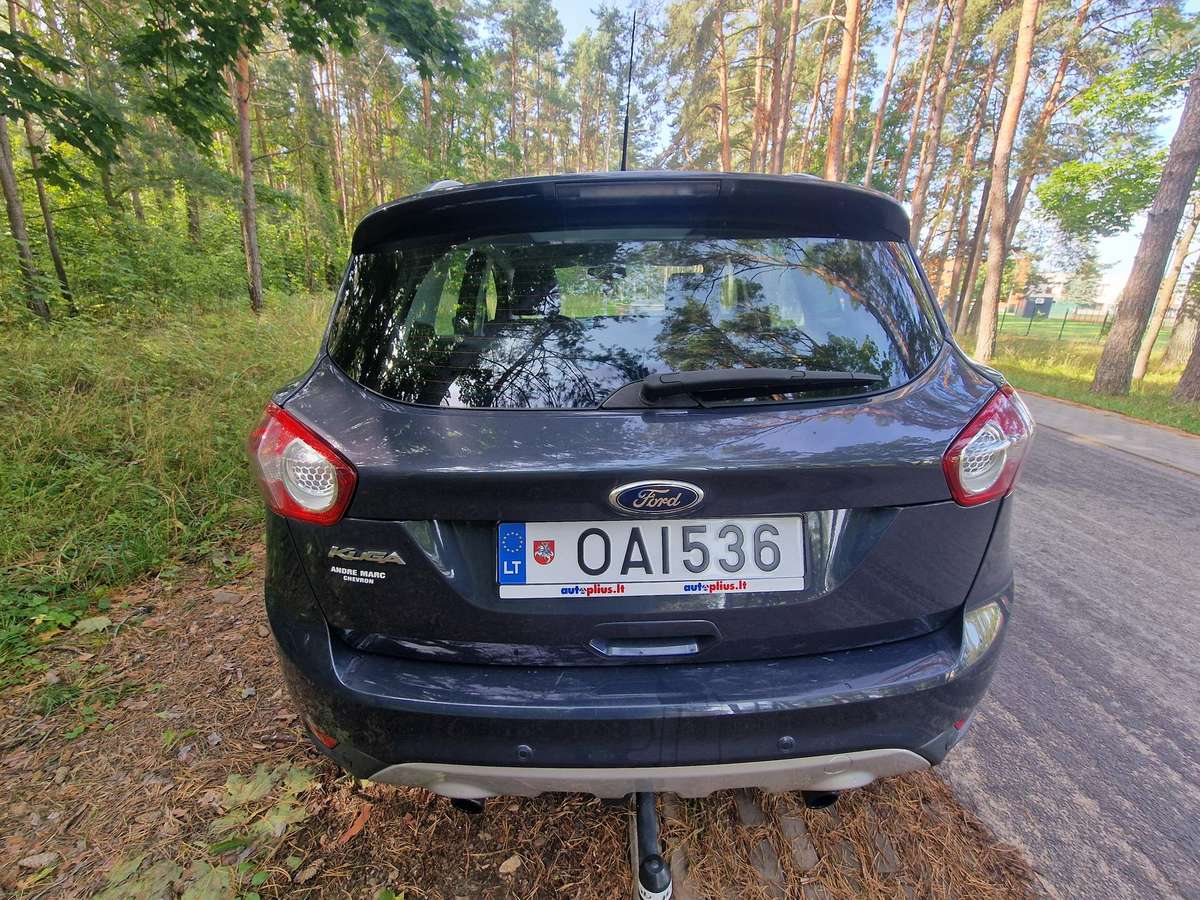 Ford Kuga, 2.0 l., off-road / crossover