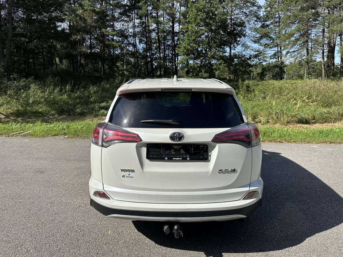 Toyota RAV4 - 5