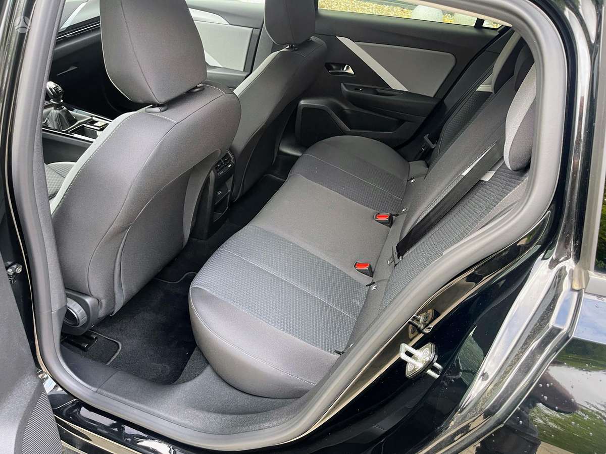 Opel Astra, 1.5 l., Универсал