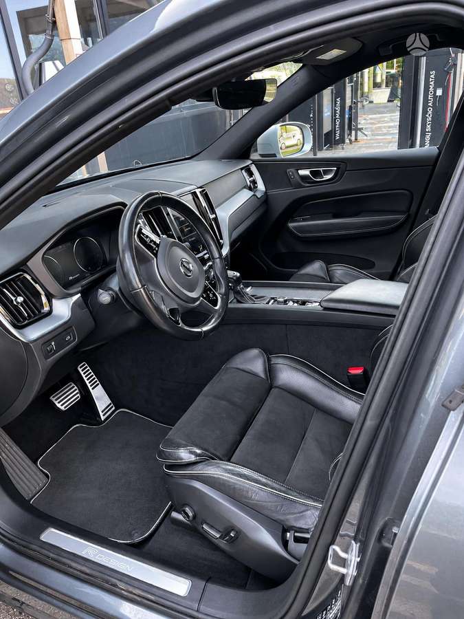 Volvo XC60 - 11