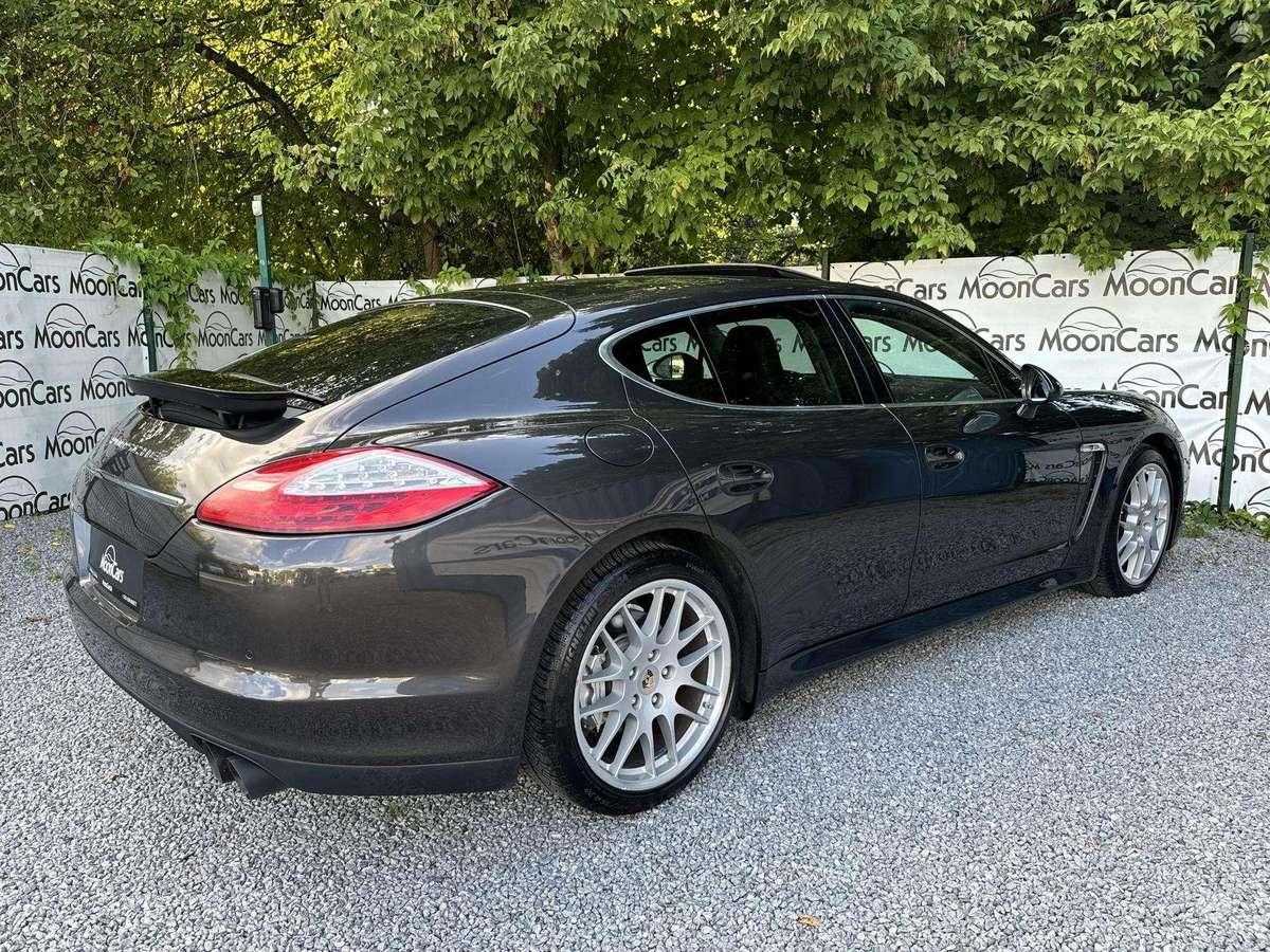 Porsche Panamera, 4.8 l., hatchback