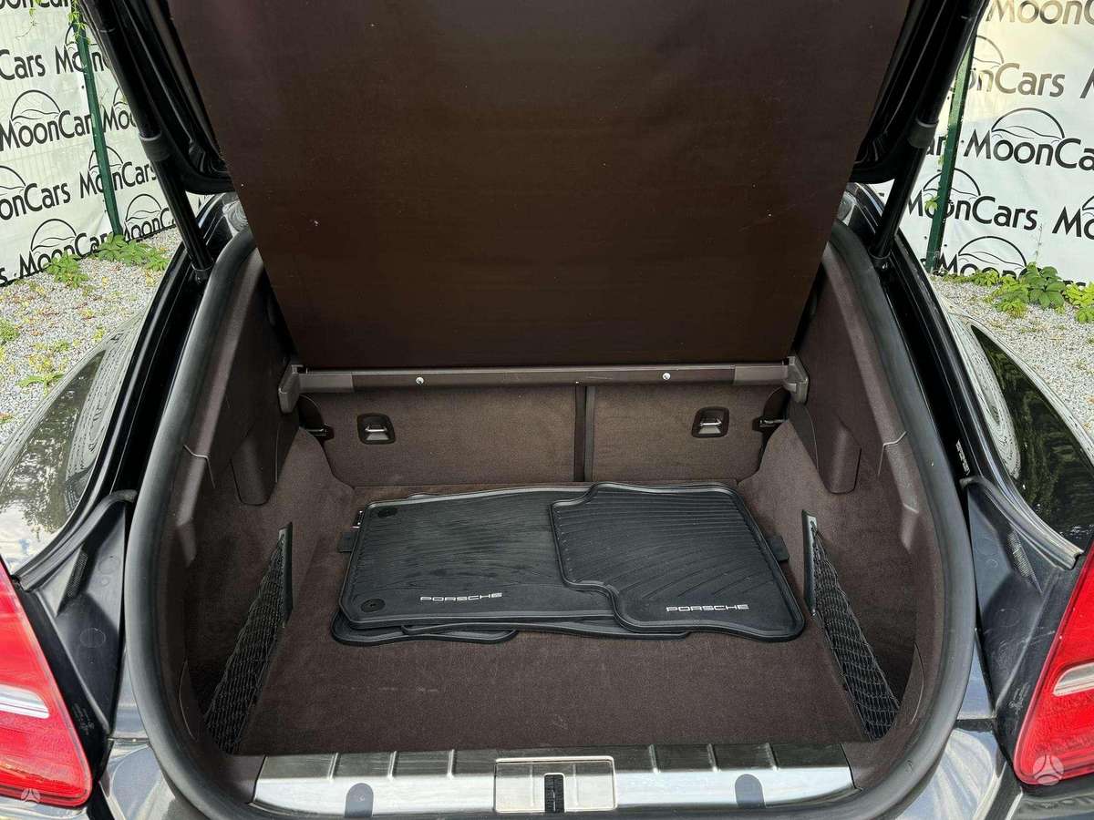 Porsche Panamera, 4.8 l., hatchback