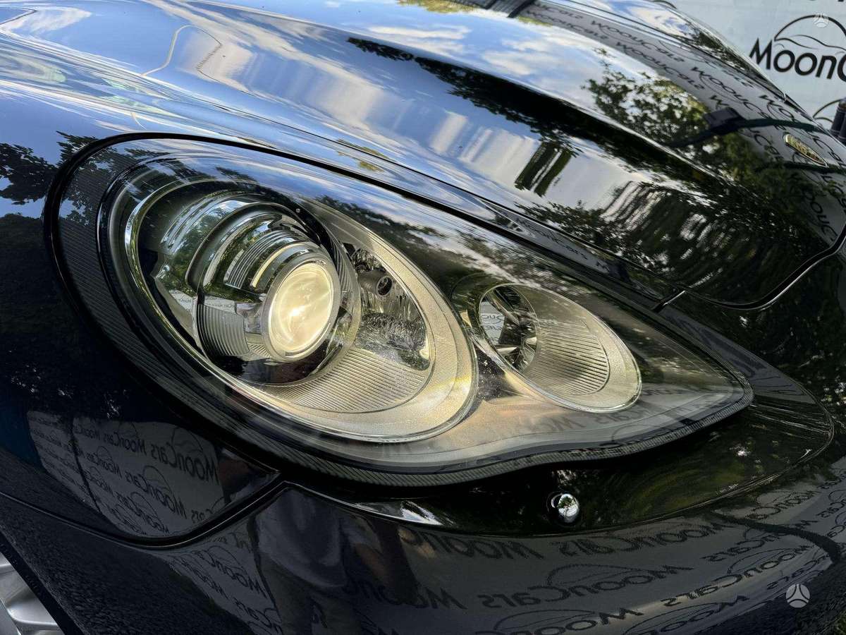 Porsche Panamera, 4.8 l., hatchback