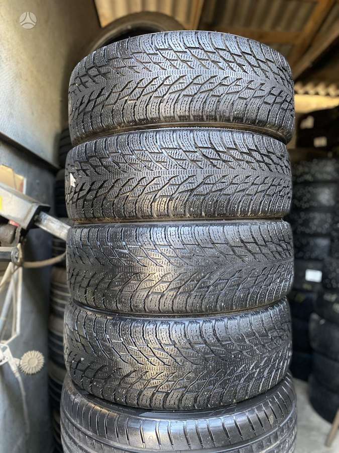 Nokian, winter 215/60 R17