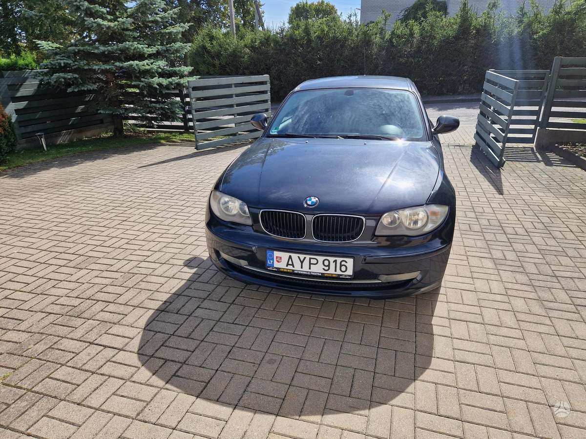 BMW 118, 2.0 l., Хэтчбек