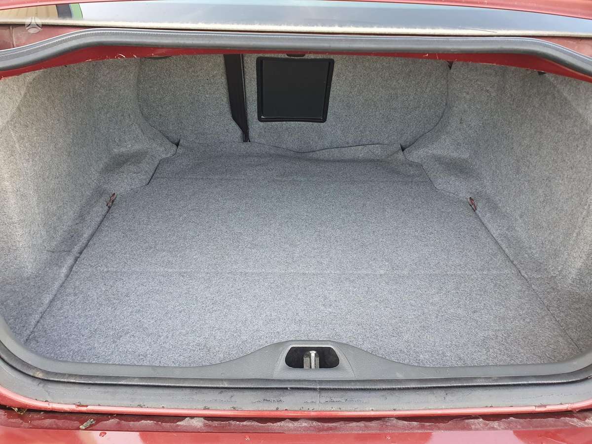 Volvo S60, 2.4 l., Седан
