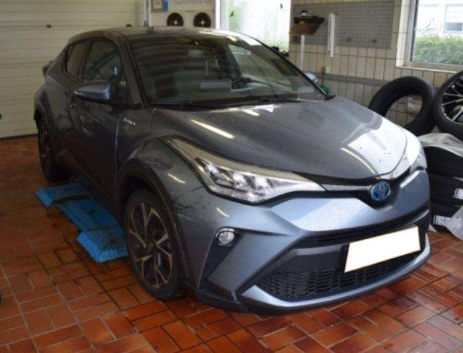 Toyota C-HR - 2