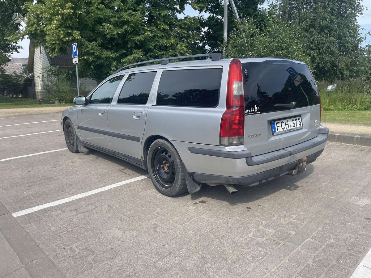 Volvo V70, 2.5 l., Универсал