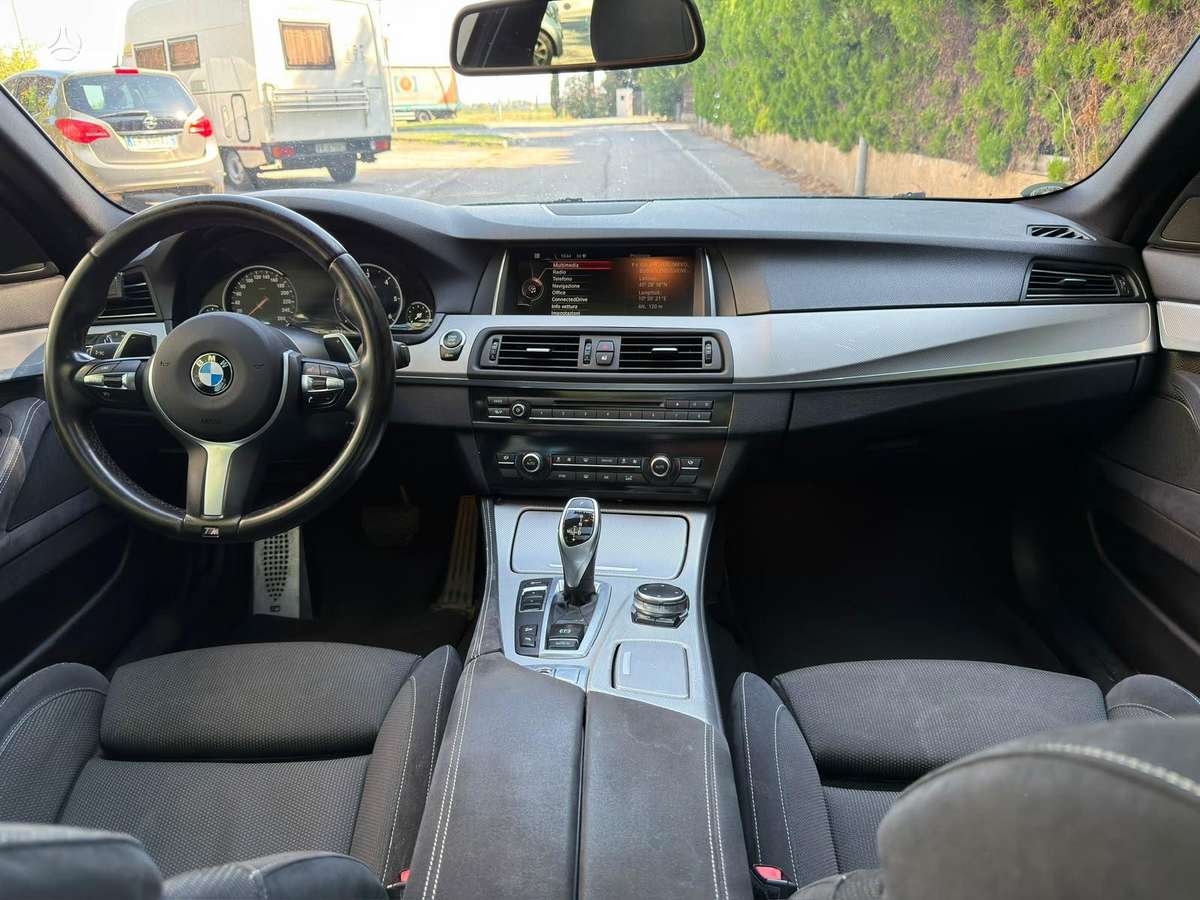 BMW 525, 2.0 l., Универсал