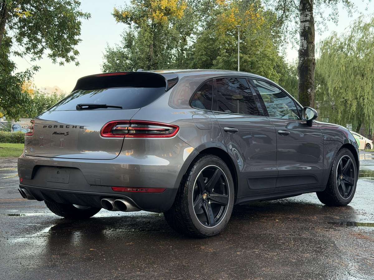 Porsche Macan - 5