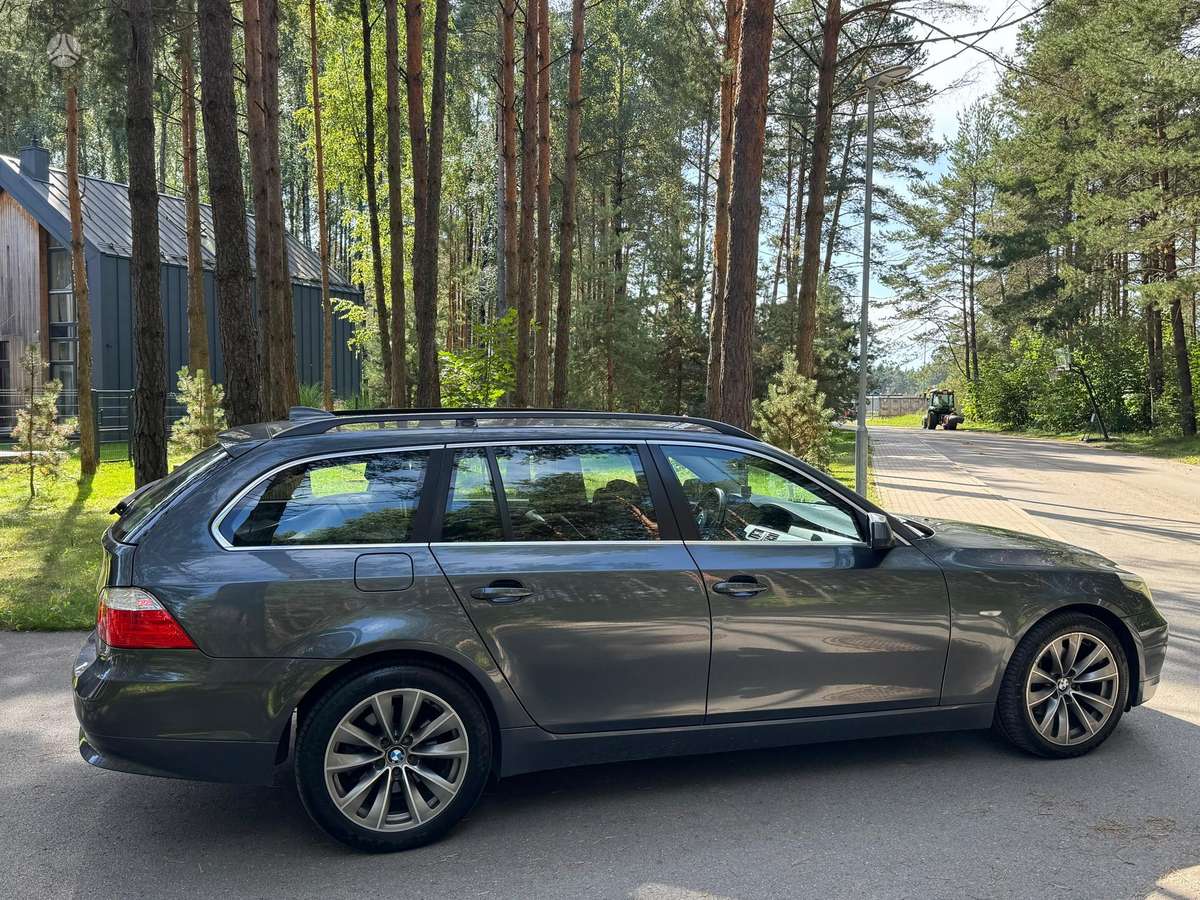 BMW 525, 3.0 l., Универсал