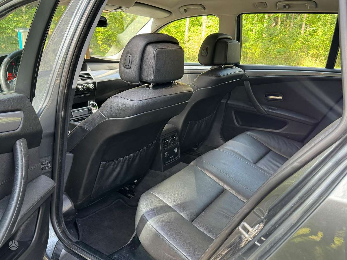 BMW 525, 3.0 l., Универсал
