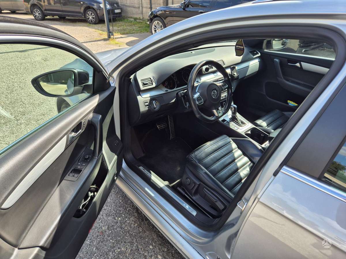 Volkswagen Passat, 2.0 l., Универсал