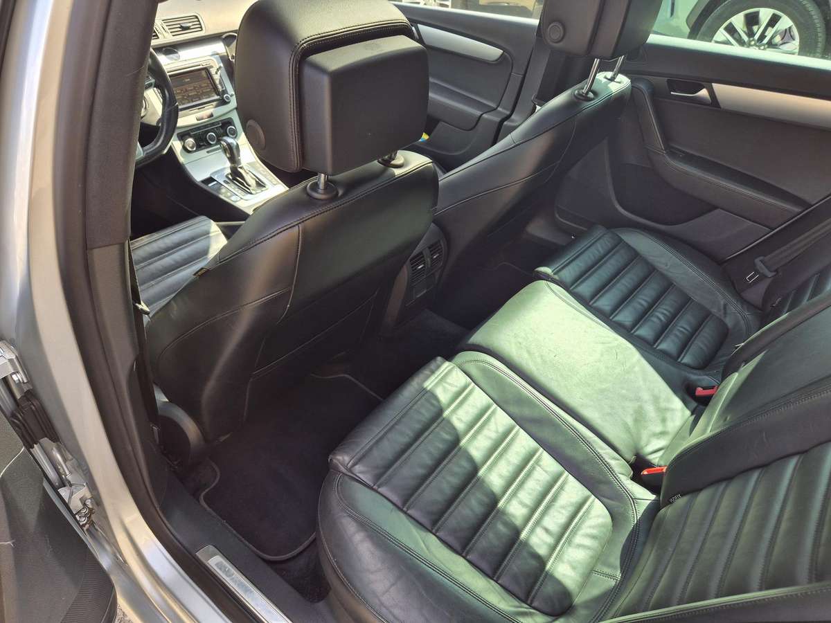 Volkswagen Passat, 2.0 l., Универсал