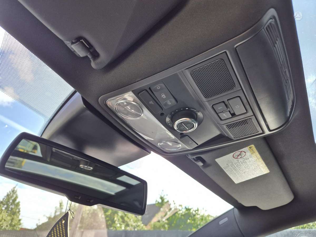 Volkswagen Passat, 2.0 l., Универсал