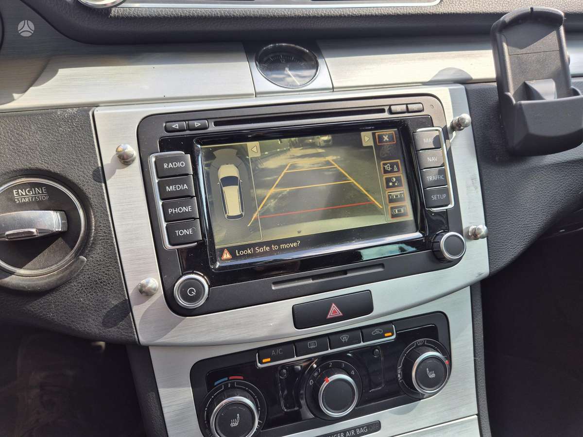 Volkswagen Passat, 2.0 l., Универсал