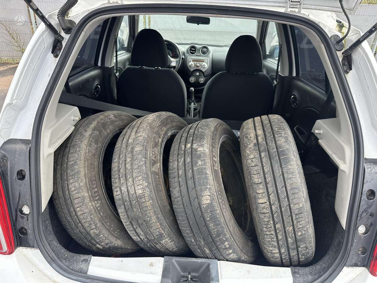 Nissan Micra, 1.2 l., hatchback