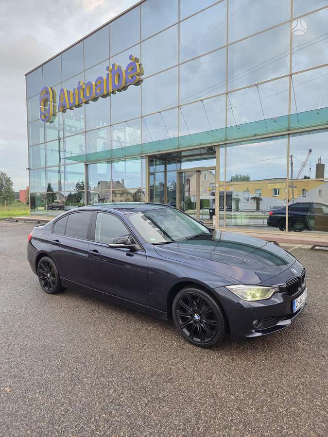 BMW 320, 2.0 l., Седан