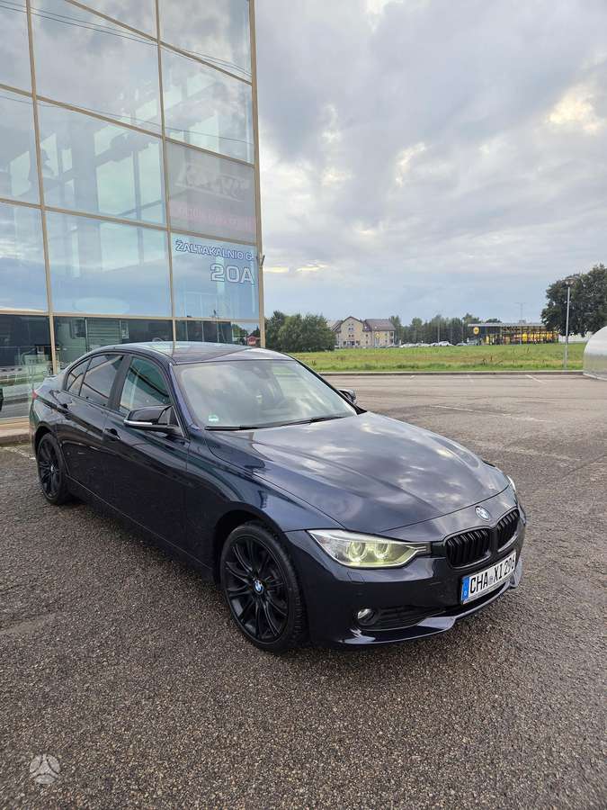 BMW 320, 2.0 l., Седан