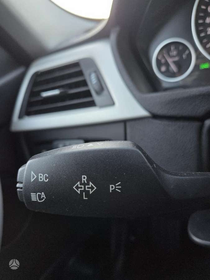 BMW 320, 2.0 l., Седан