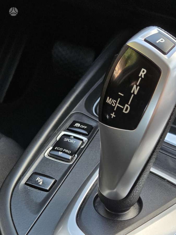 BMW 320, 2.0 l., Седан