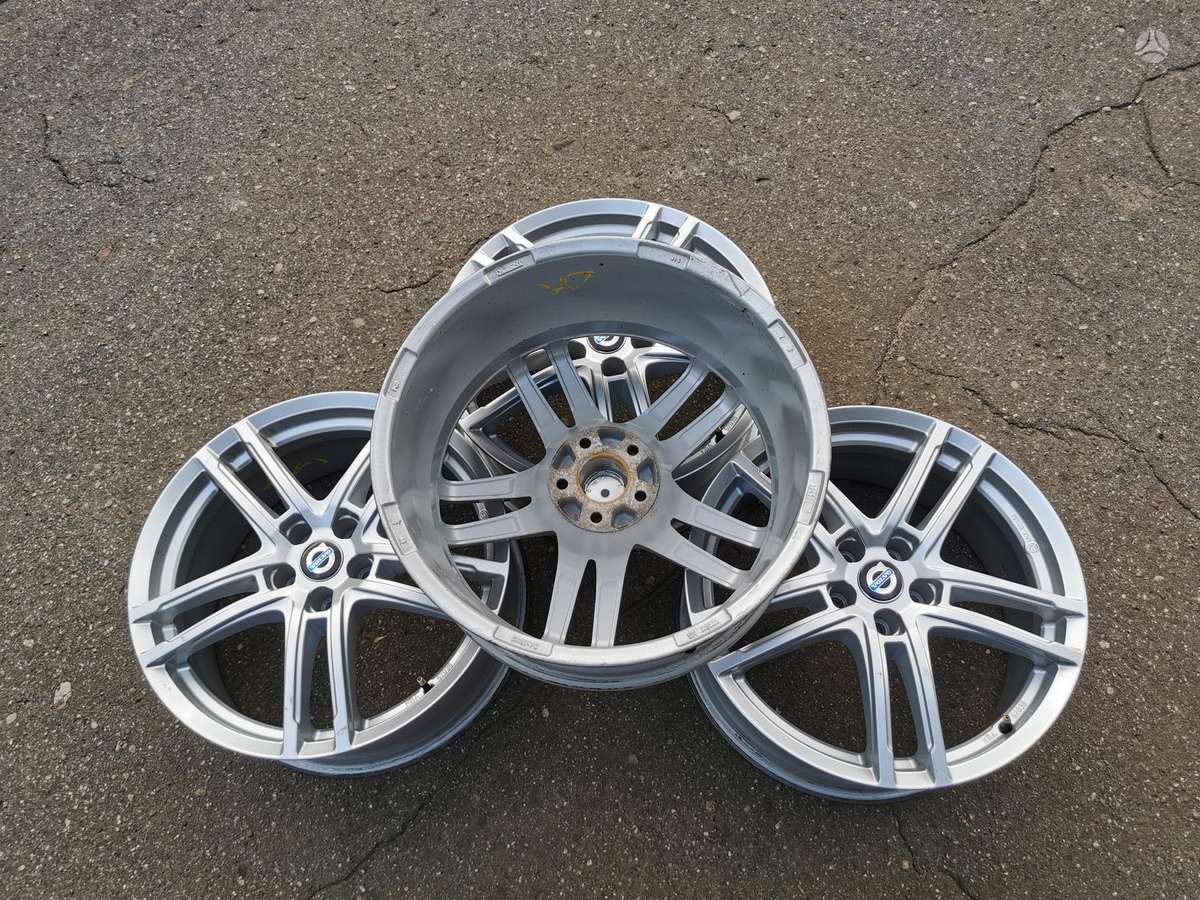 Volvo Xc90, lengvojo lydinio, R19