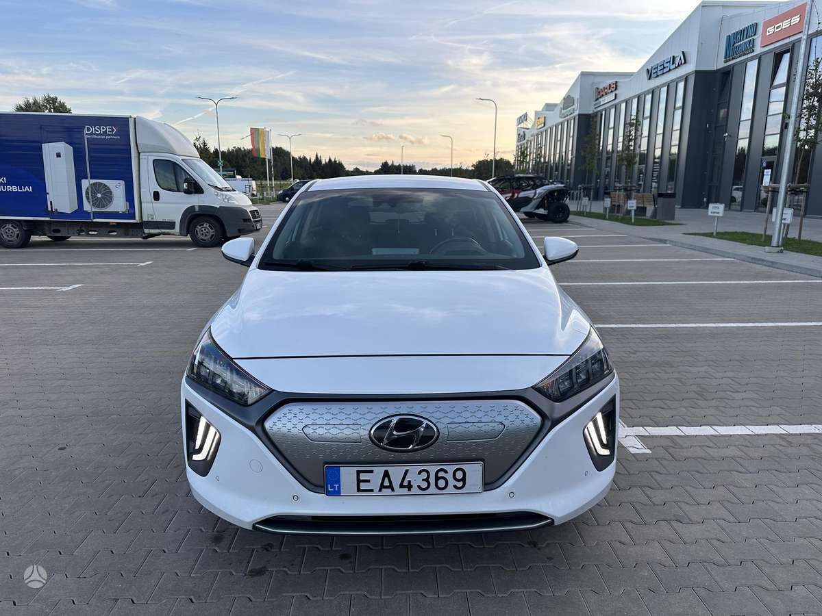 Hyundai IONIQ, coupe