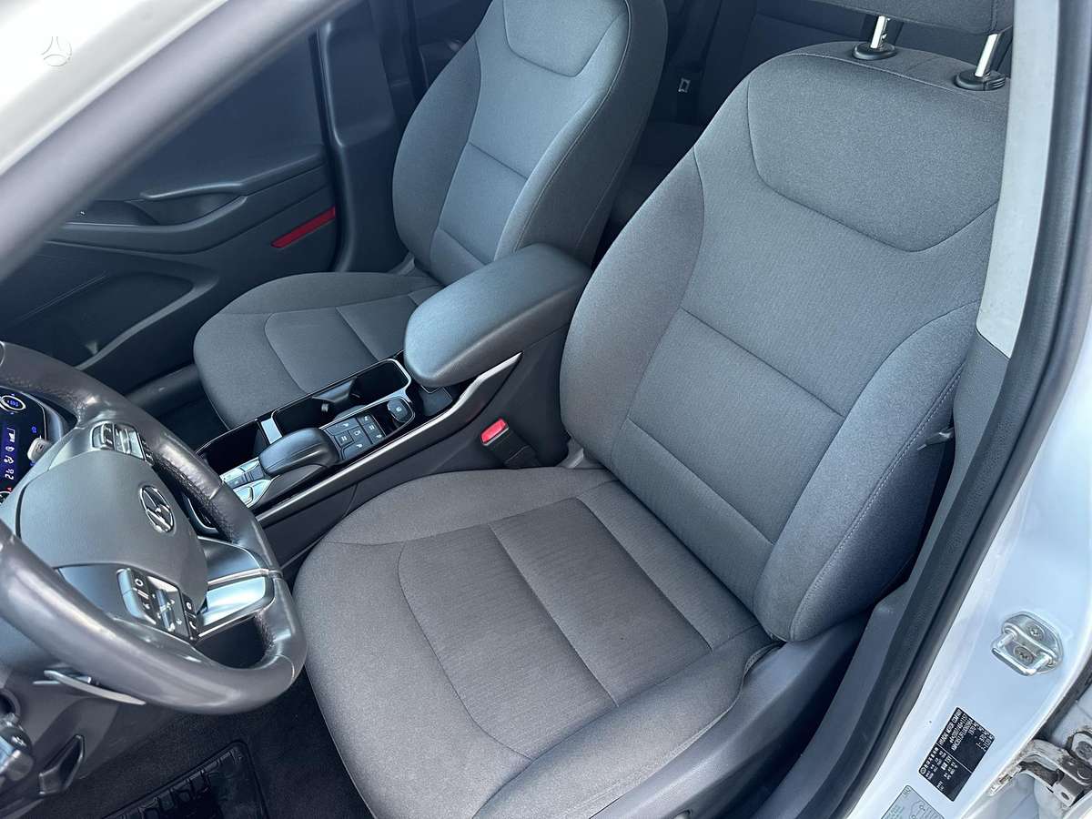 Hyundai IONIQ, coupe