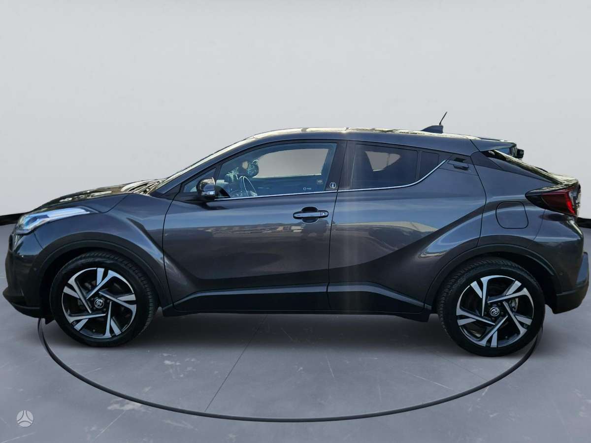Toyota C-HR - 8