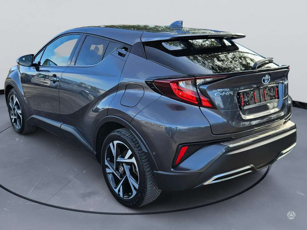 Toyota C-HR - 7