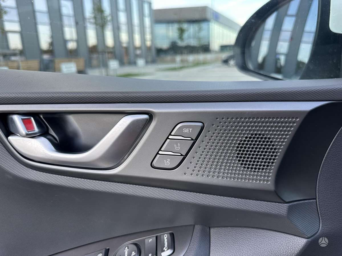Hyundai IONIQ, coupe