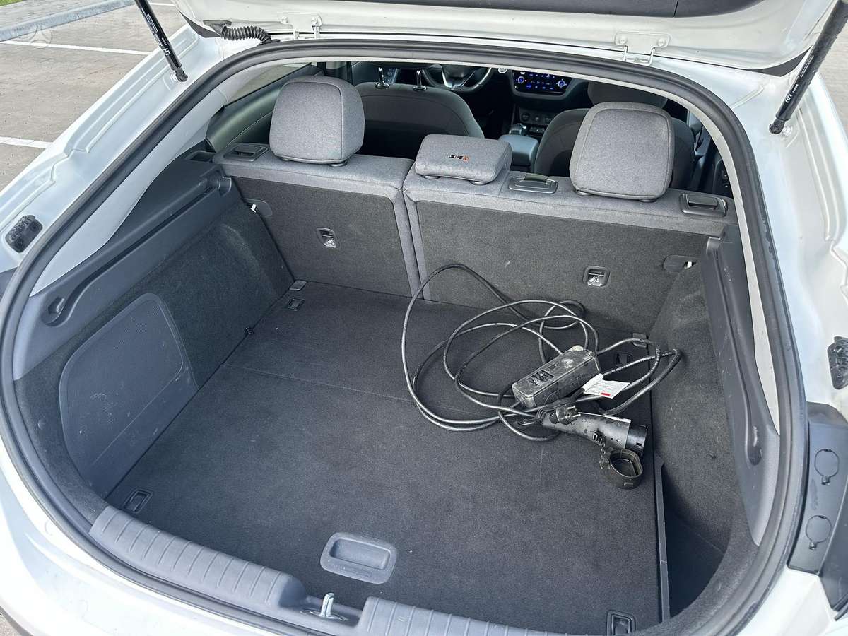 Hyundai IONIQ, coupe